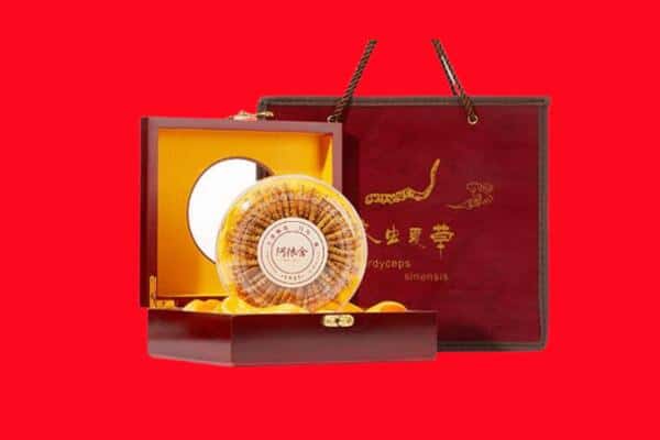 诚信求购:凌河区高价回收冬虫夏草是按克吗